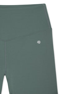 15qty RELIQUAT 30€ / BLAKE BIKER SHORT - DARK SAGE