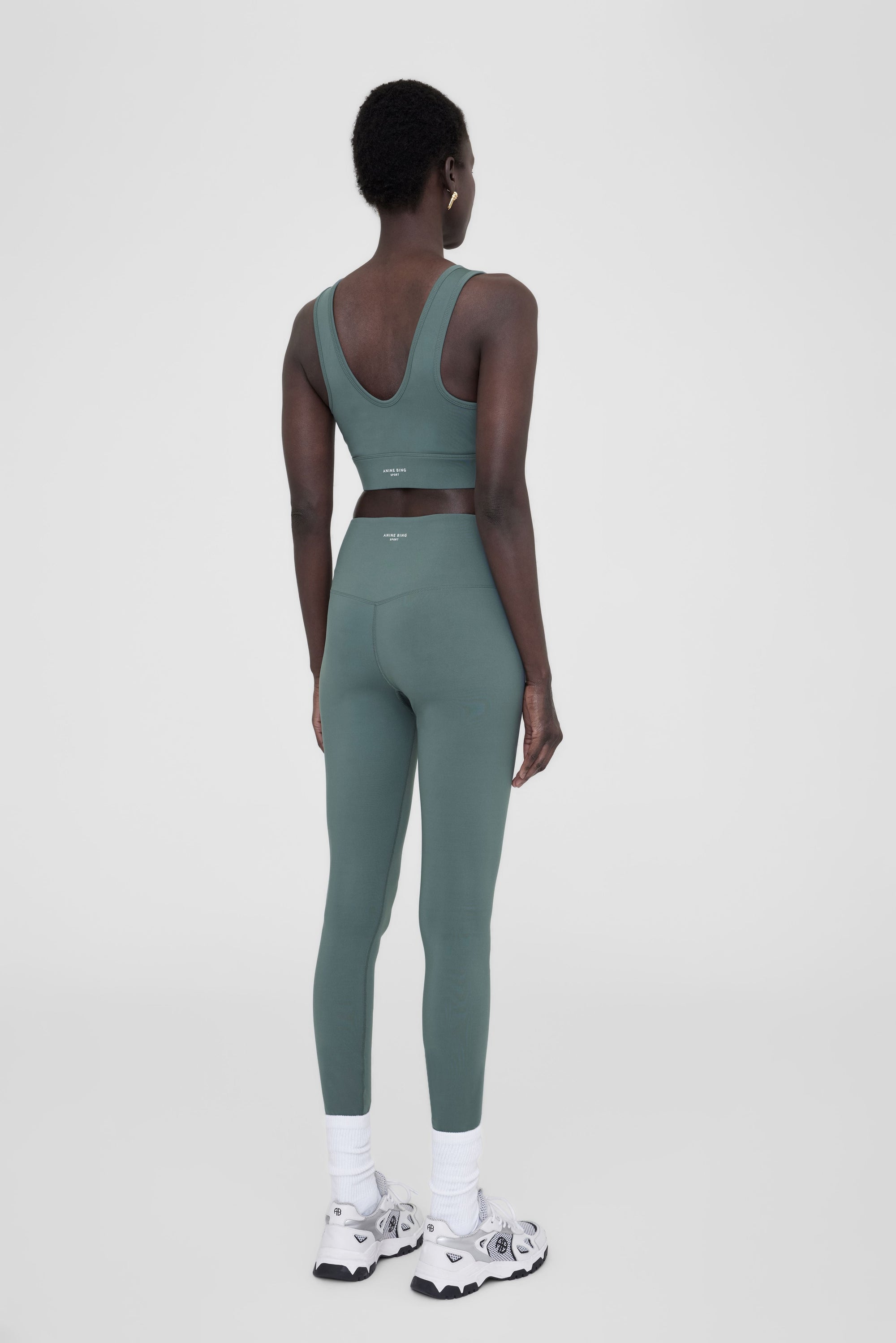 12qty RELIQUAT 40€ / BLAKE LEGGING - DARK SAGE
