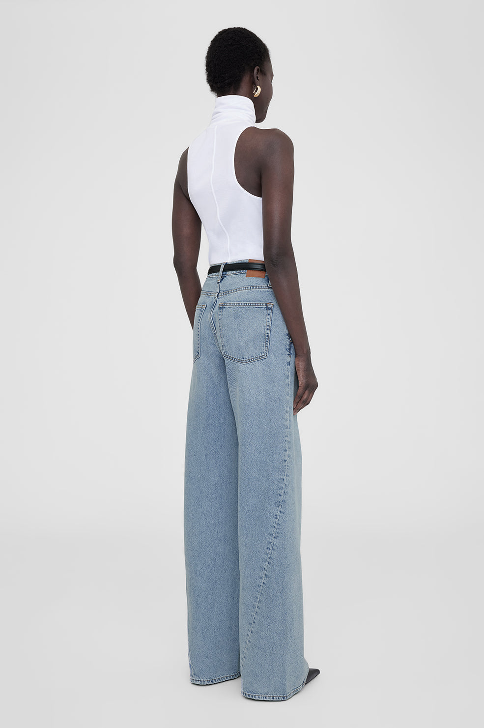 43qty NEW / BRILEY JEAN - CAPRI BLUE