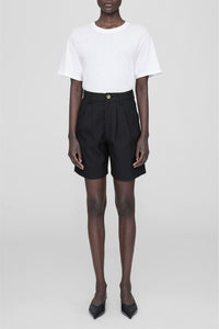 9qty NEW / CARRIE SHORT - BLACK
