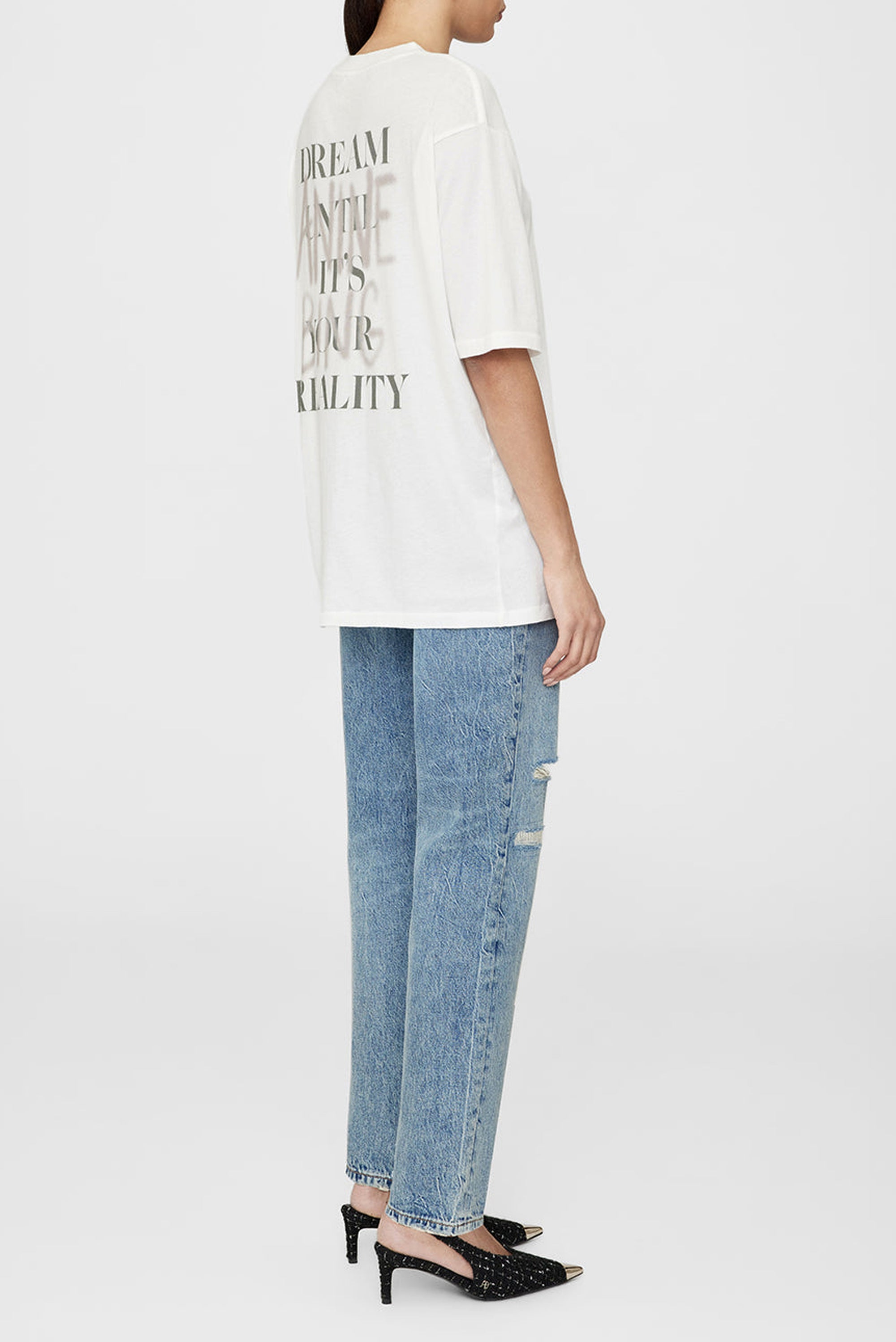 1qty NEW / CASON TEE GRAFFITI - IVORY