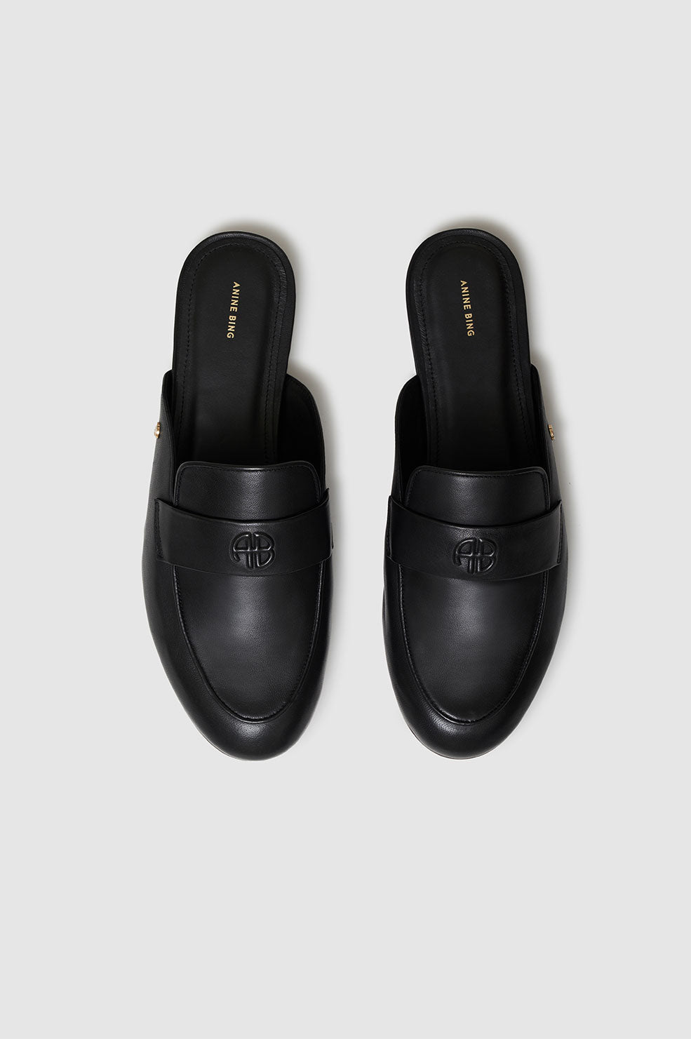1qty NEW / CORRINE MULES - BLACK