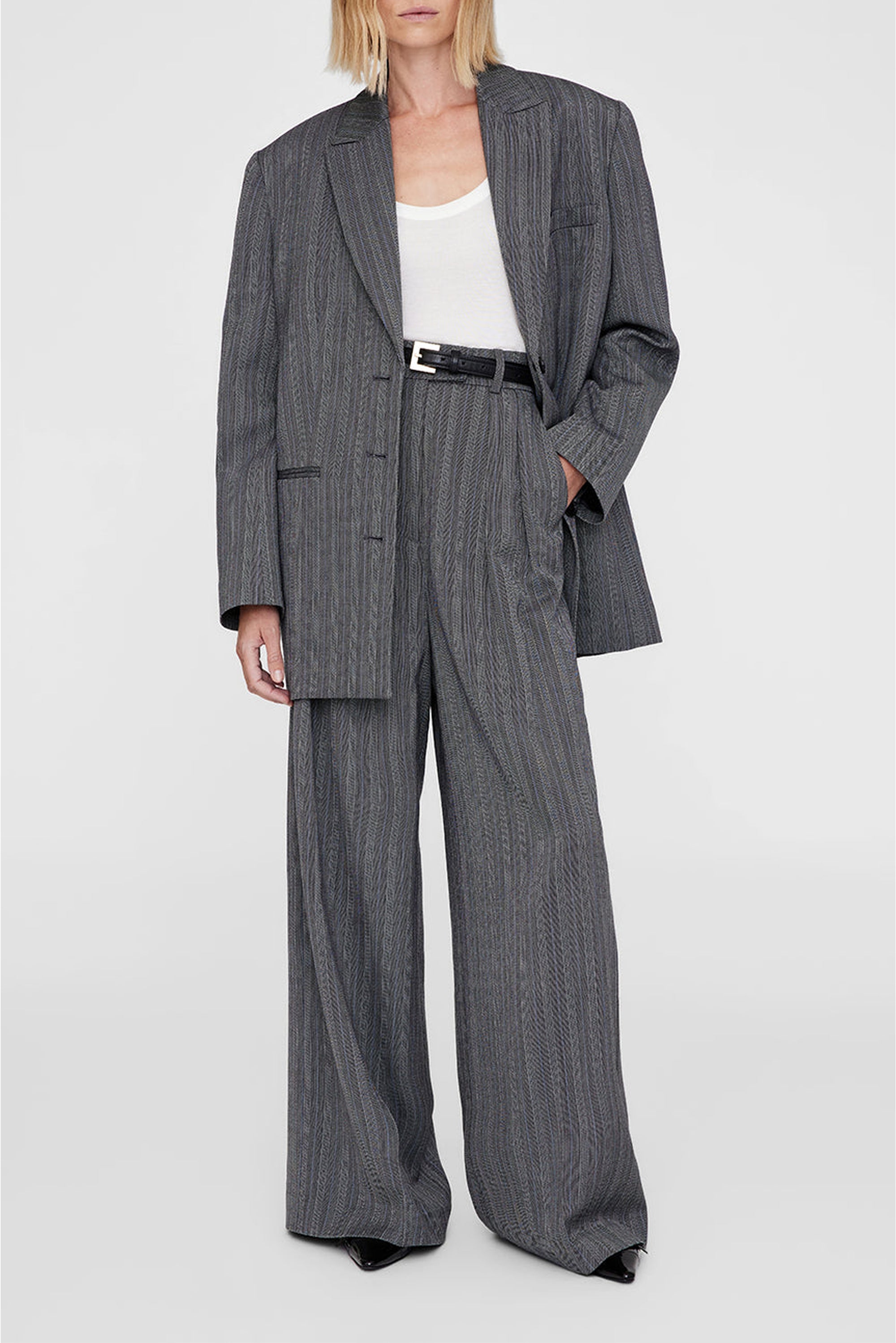 9qty NEW / DECLAN BLAZER - BLACK AND GREY STRIPE