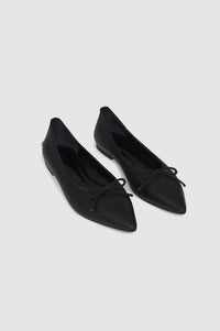 1qty NEW / DELPHINE FLATS - BLACK