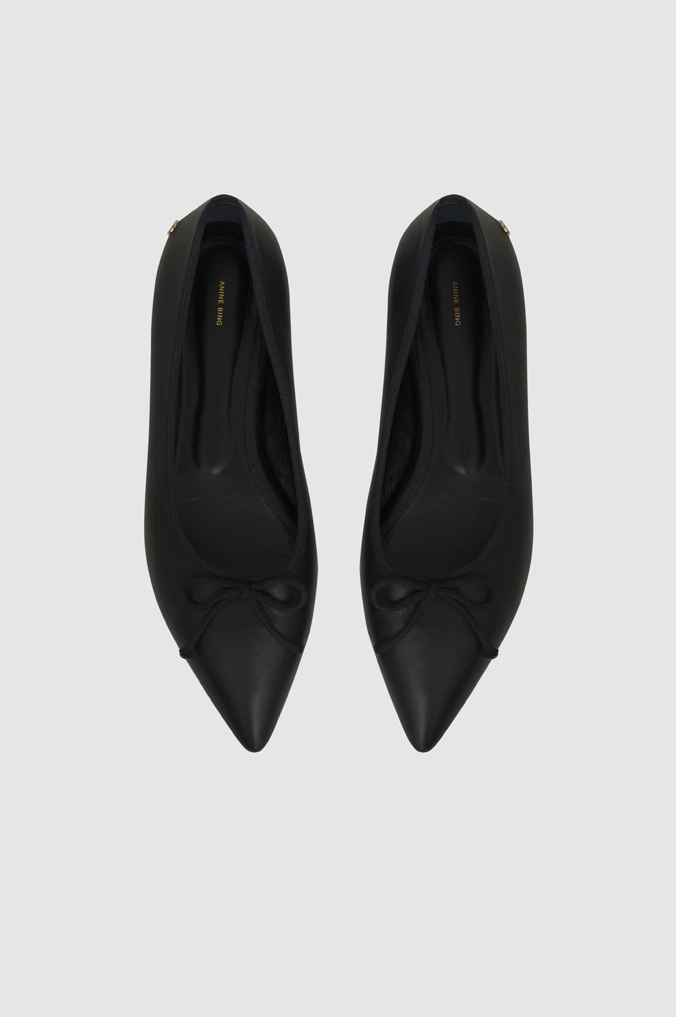 1qty NEW / DELPHINE FLATS - BLACK