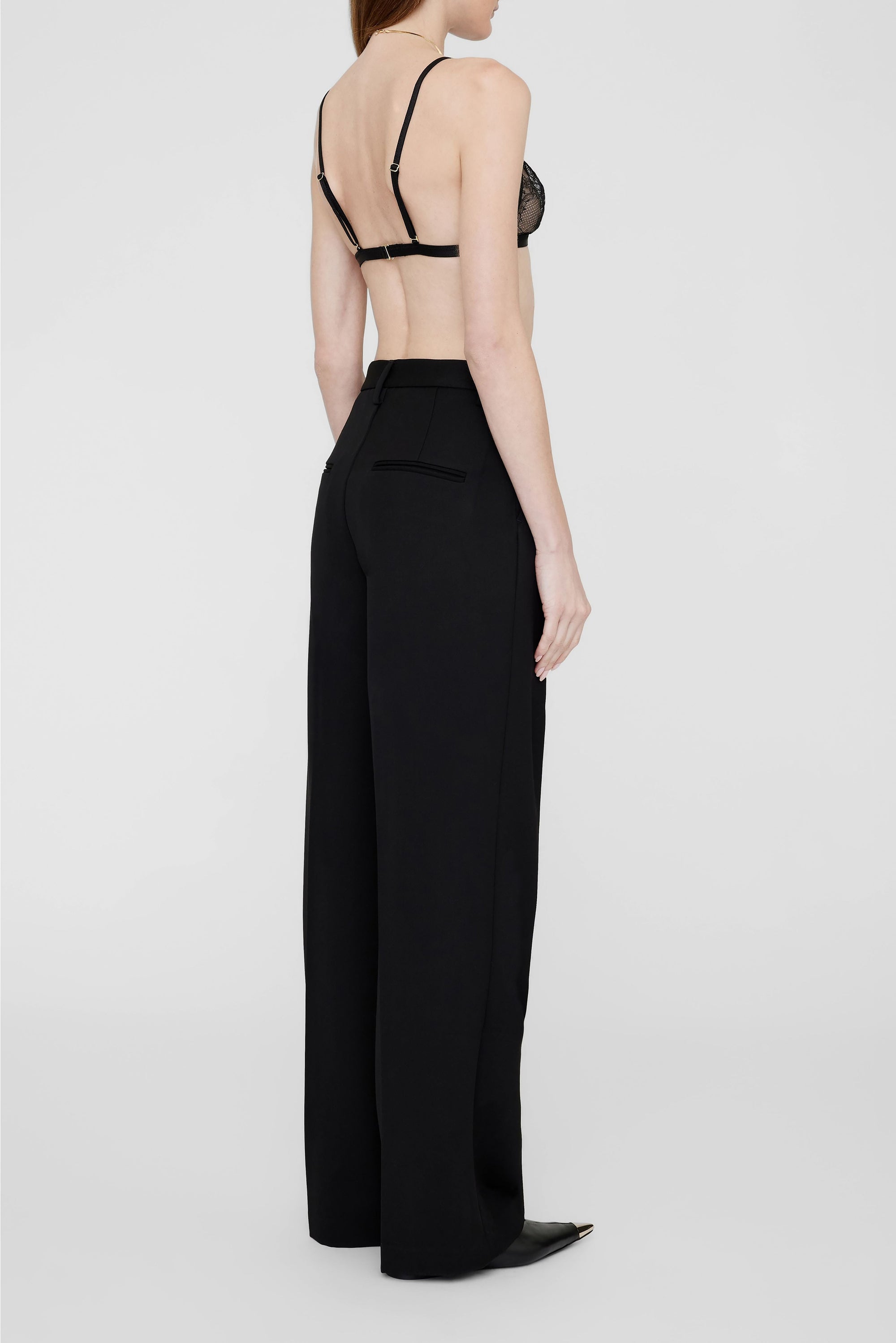 19qty RELIQUAT 35€ / EILEEN BRA - BLACK