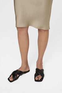 EVE SANDALS - BLACK