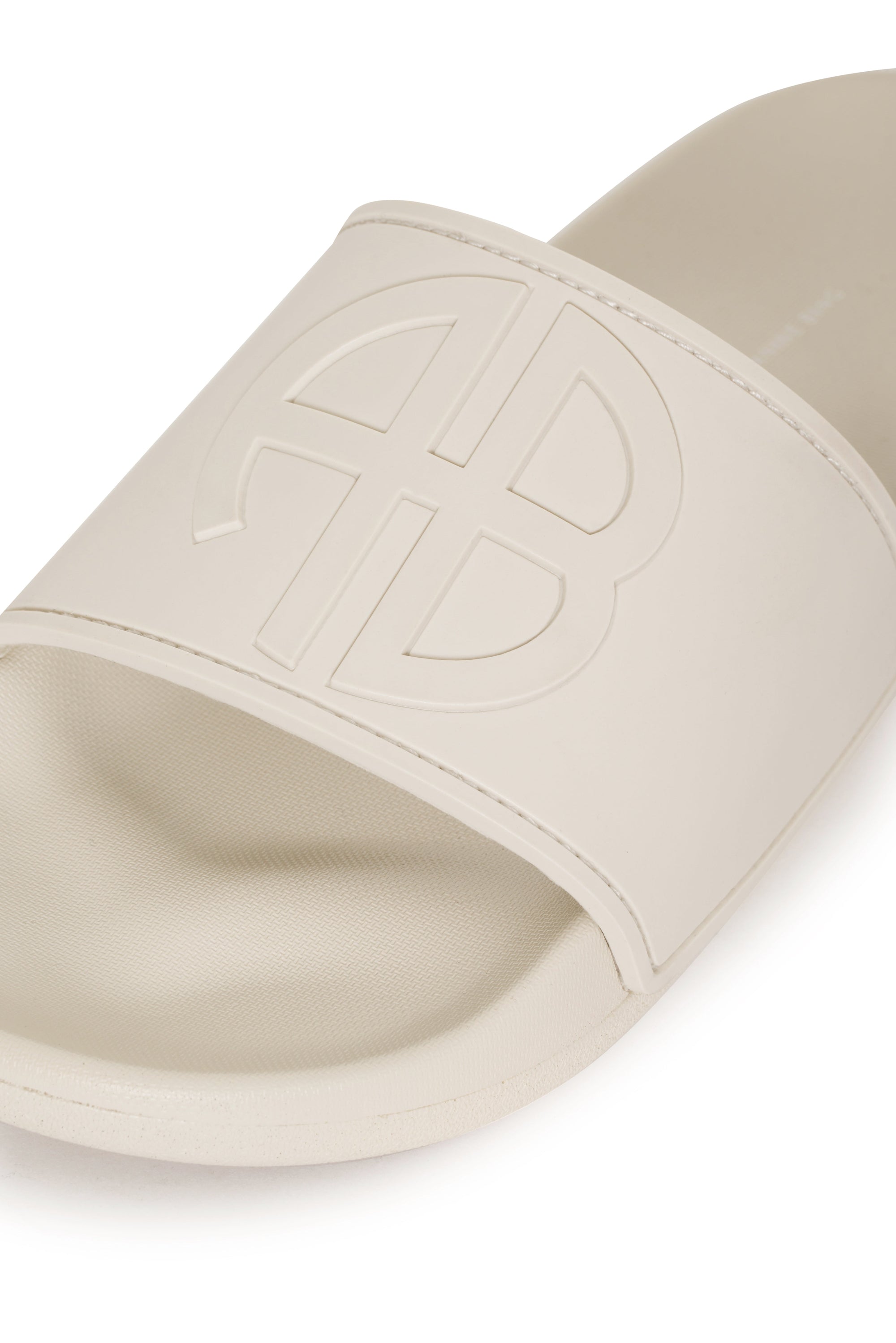 10qty RELIQUAT 50€ / ISLA SLIDES - SAND