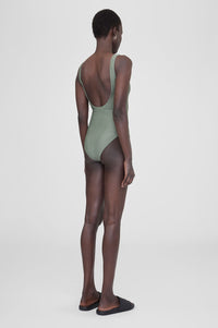 1qty NEW / JACE ONE PIECE - ARTICHOKE