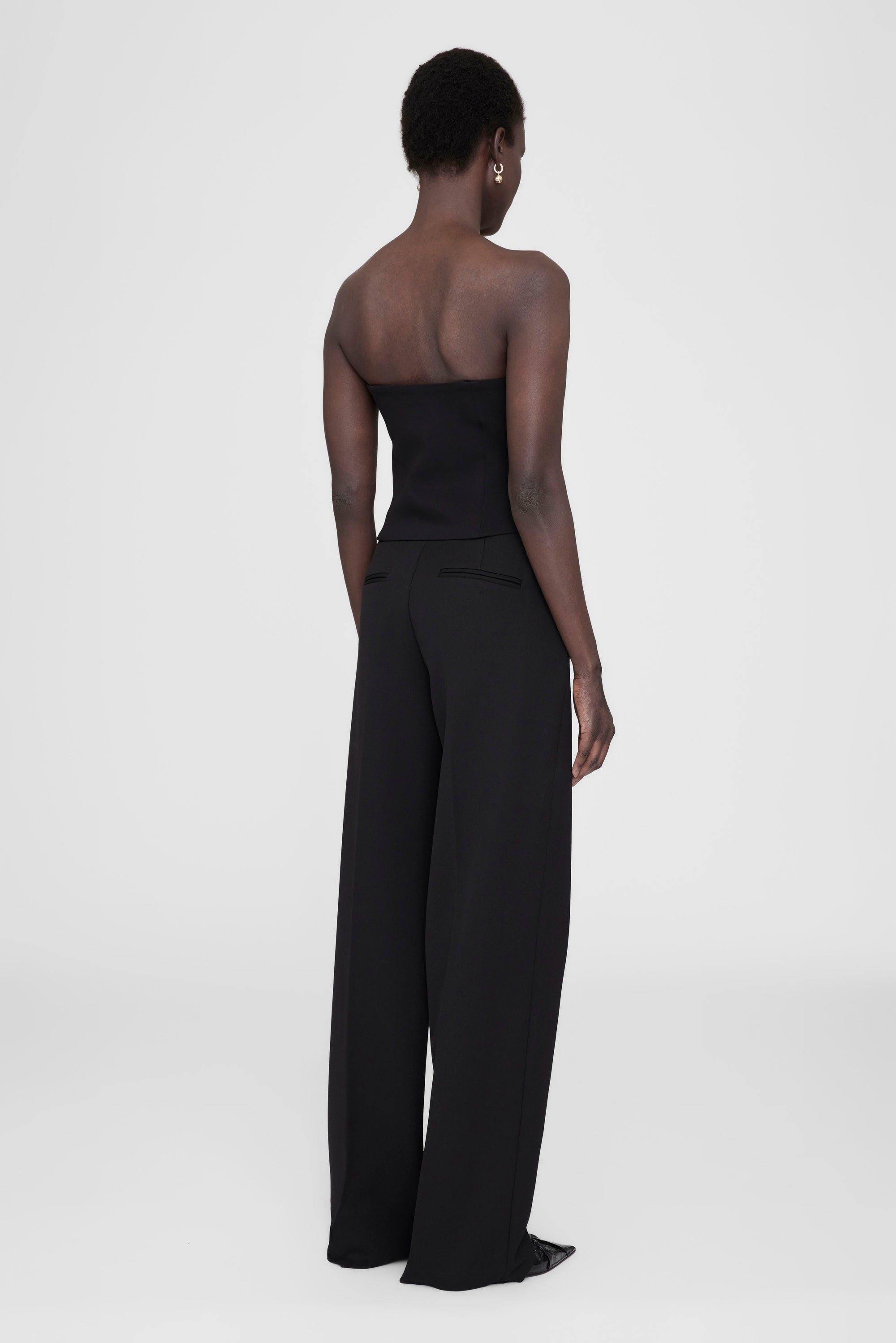 JENNIFER TOP - BLACK