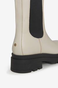 JUSTINE BOOTS - IVORY