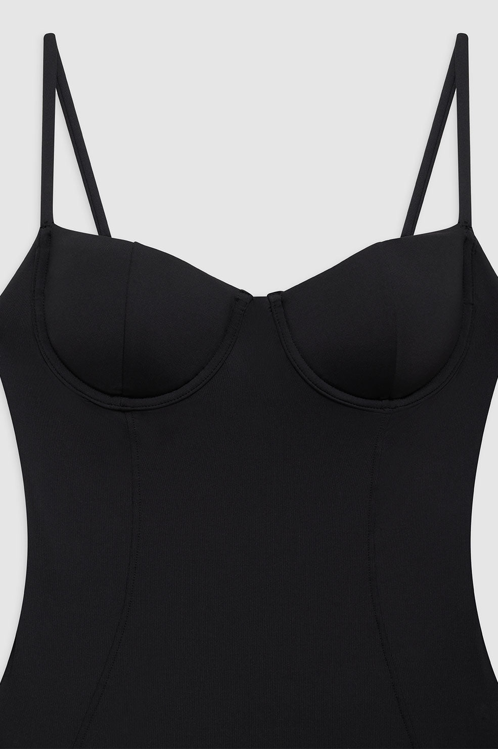 KYLER ONE PIECE - BLACK