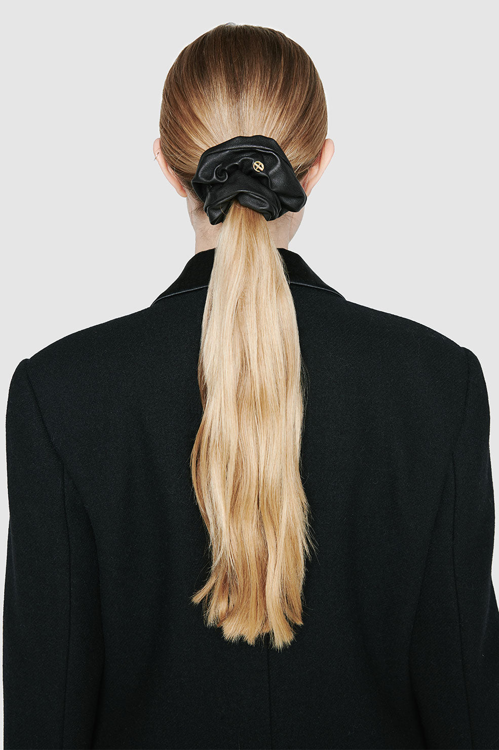 6qty NEW / LARGE GWINN SCRUNCHIE 2 PACK - BLACK
