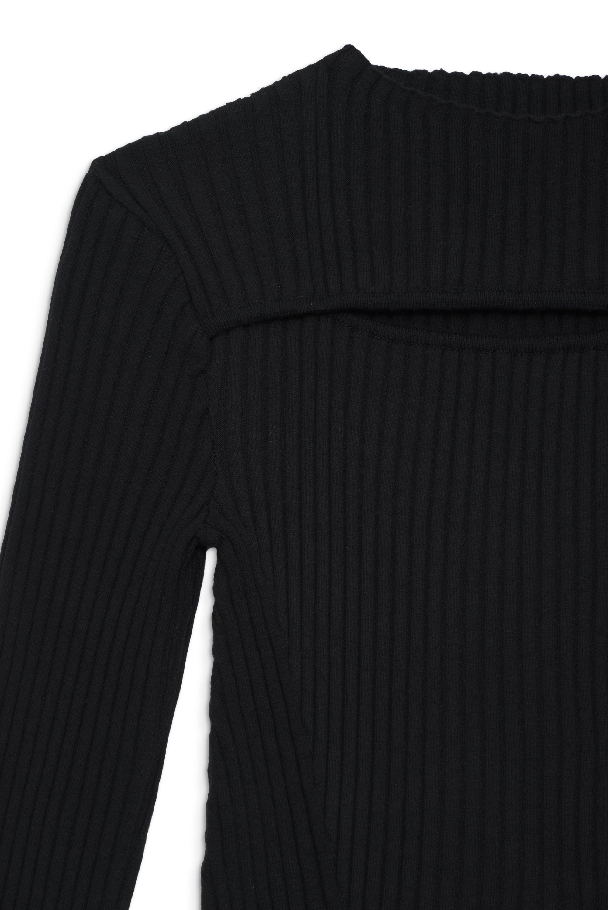 LORA SWEATER - BLACK
