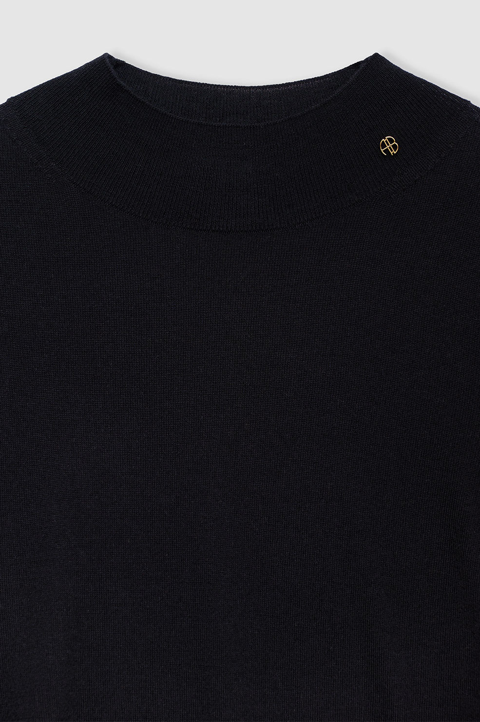 MONIQUE LONG SLEEVE SWEATER - BLACK