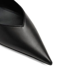 NIKKI FLATS - BLACK
