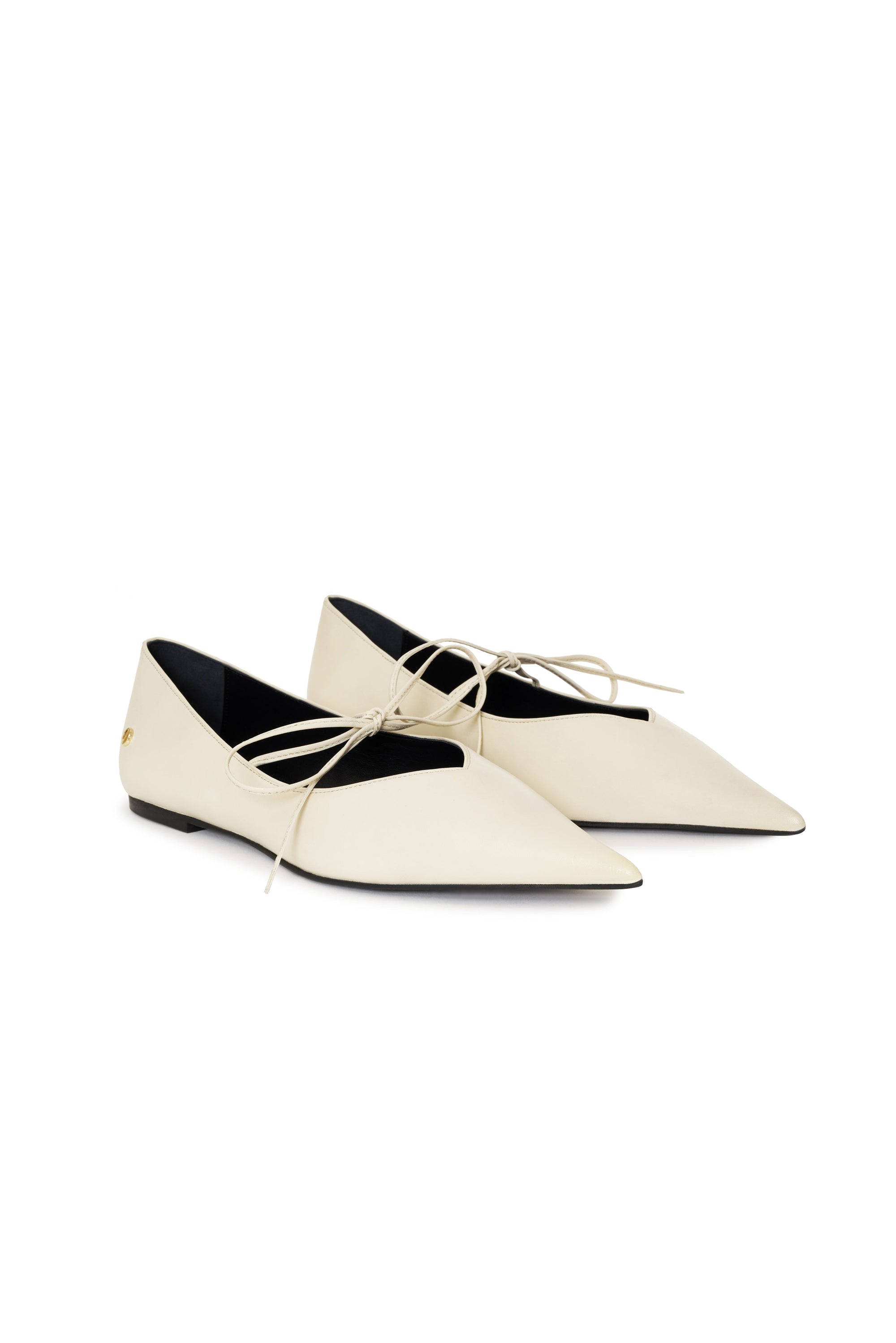 26qty RELIQUAT 120€ / NIKKI FLATS - IVORY