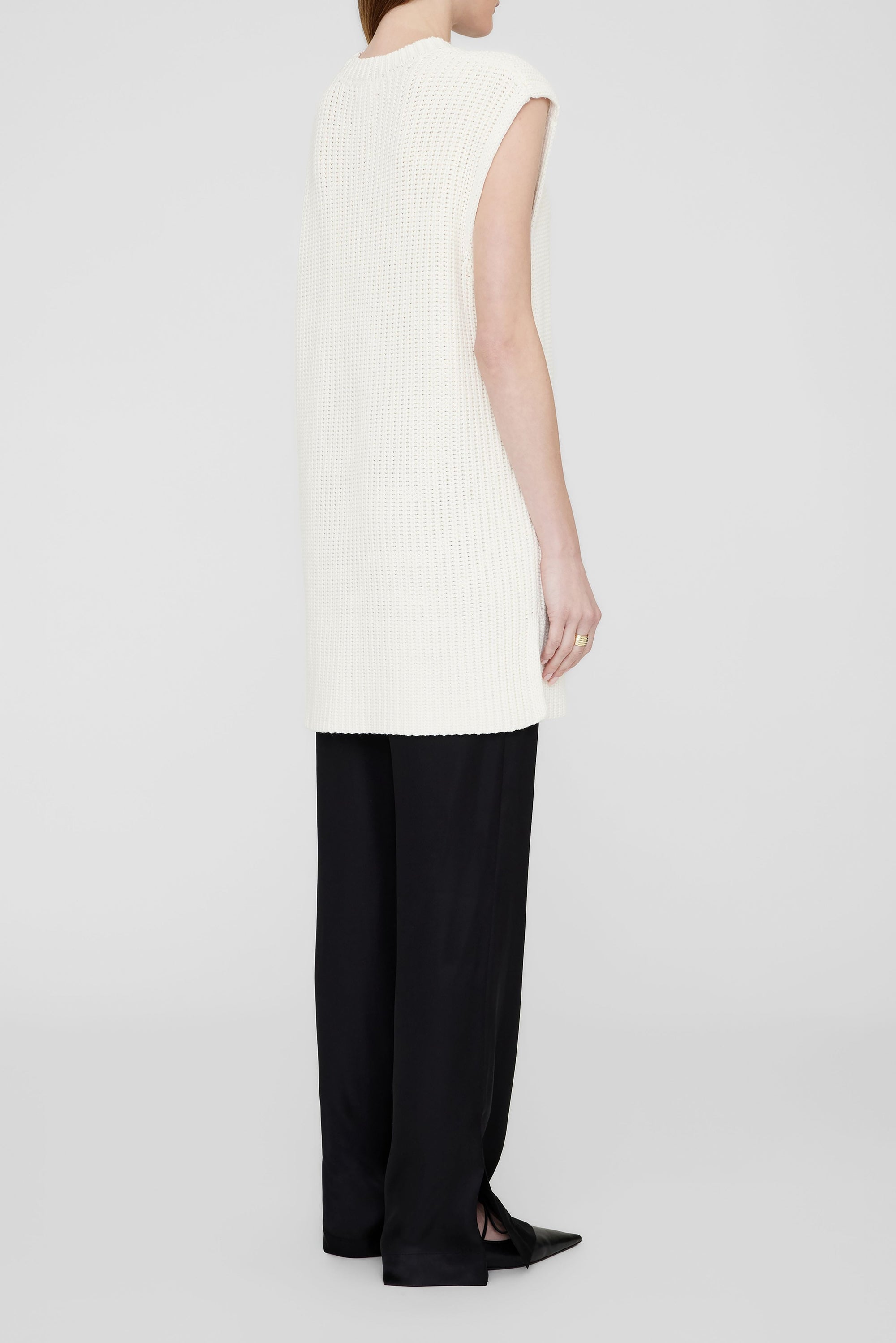 57qty RELIQUAT 120€ / OLIVIER SWEATER - IVORY