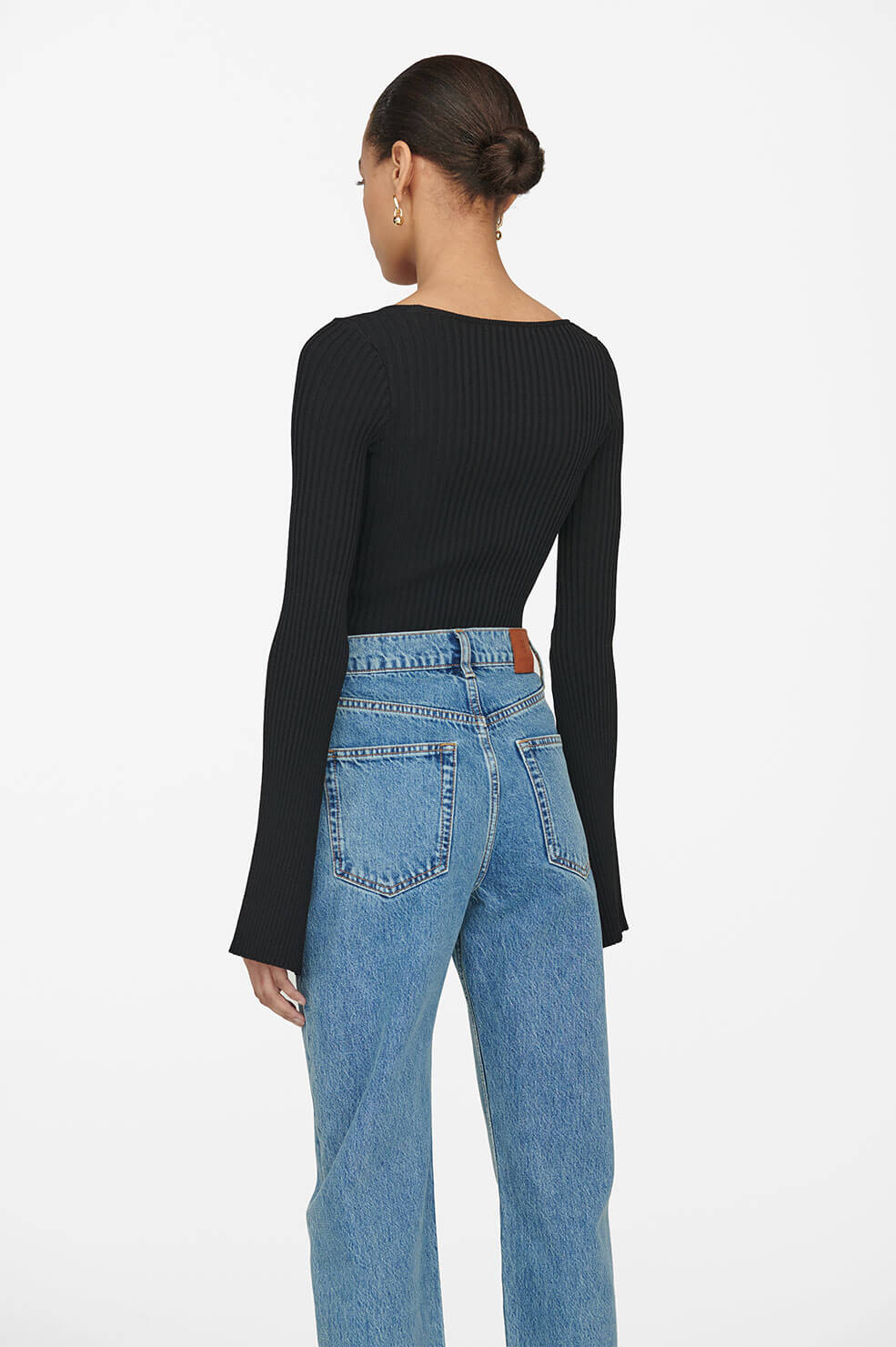 1qty NEW / SCARLET SWEATER - BLACK