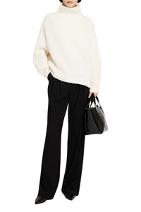 25qty NEW / SYDNEY SWEATER - CREAM