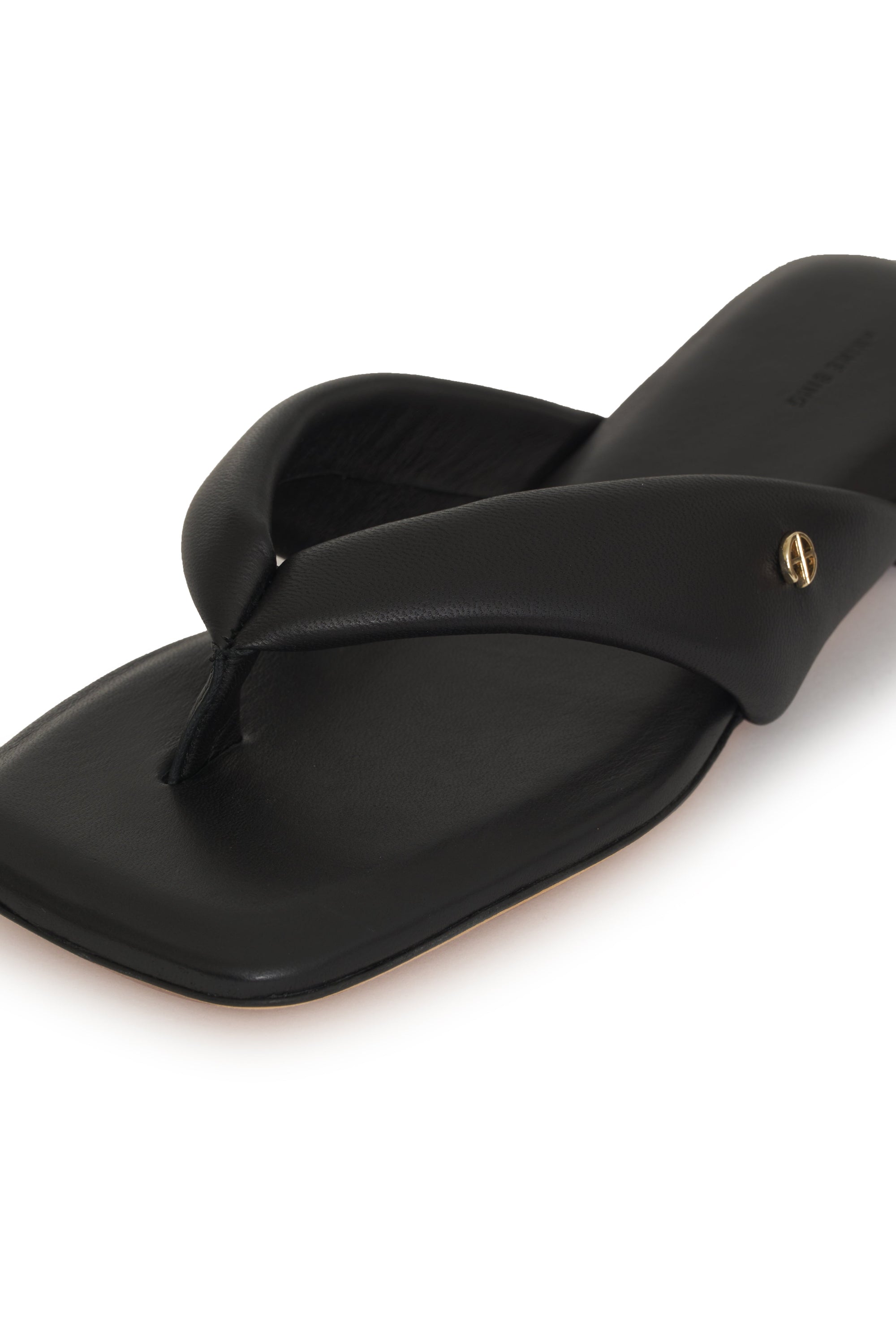 VIOLA FLAT SANDALS - BLACK