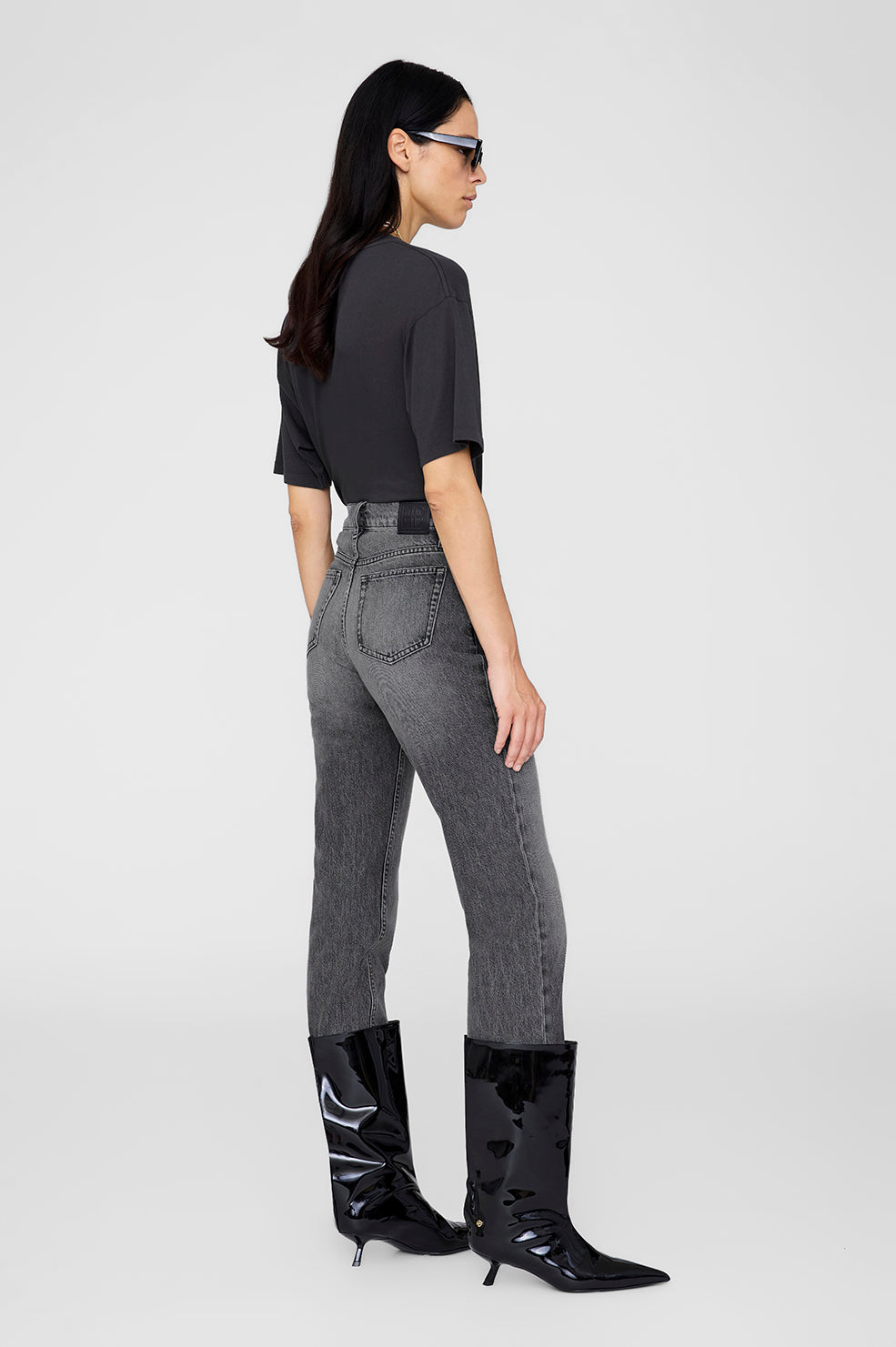 COHEN TEE - WASHED BLACK