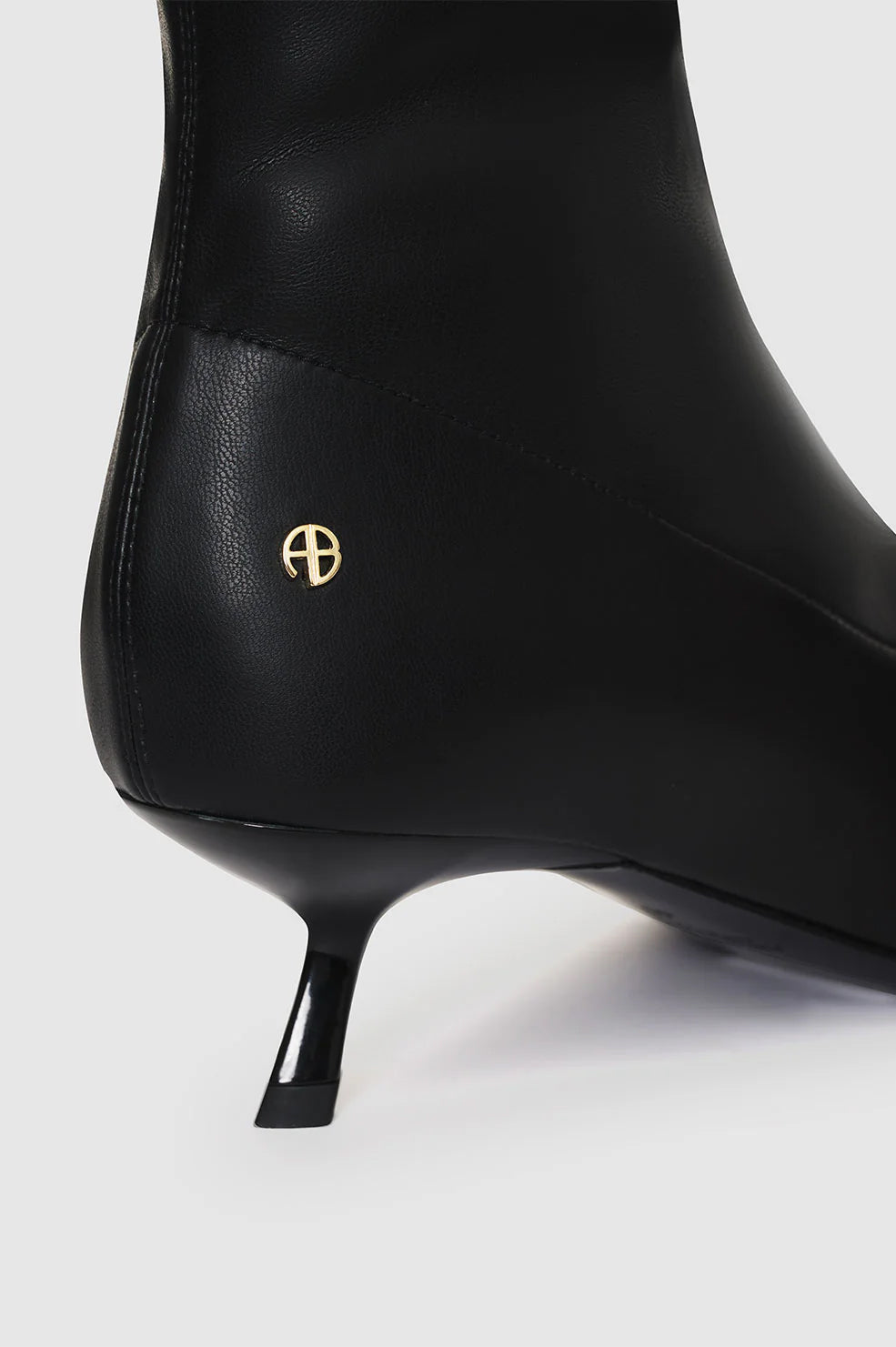 1qty NEW / HILDA BOOTS - BLACK