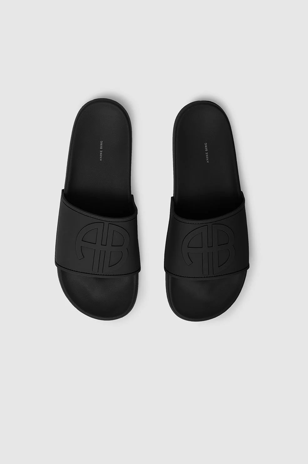 48qty NEW / ISLA SLIDES - BLACK MONOGRAM