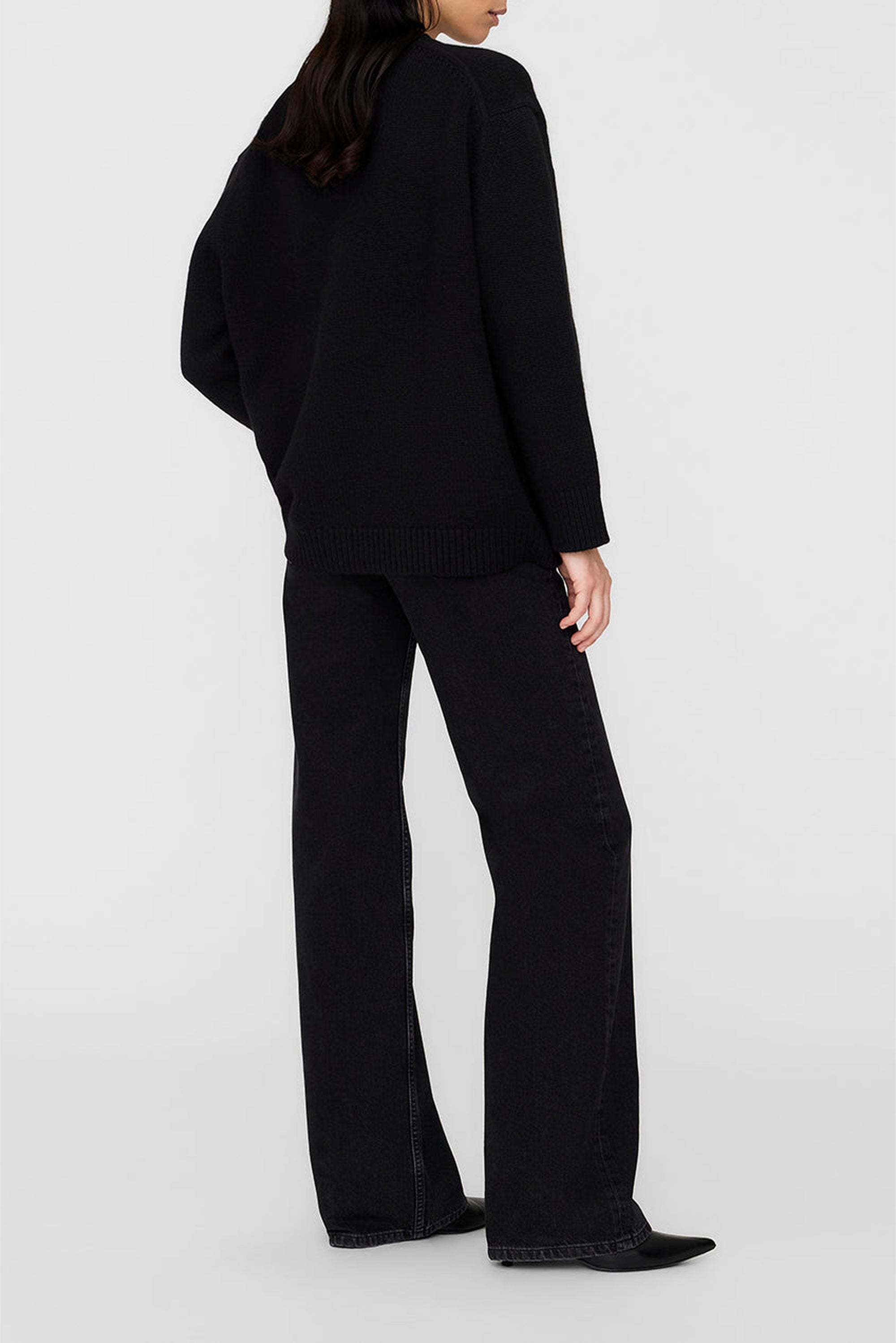 1qty NEW / ROSIE SWEATER - BLACK