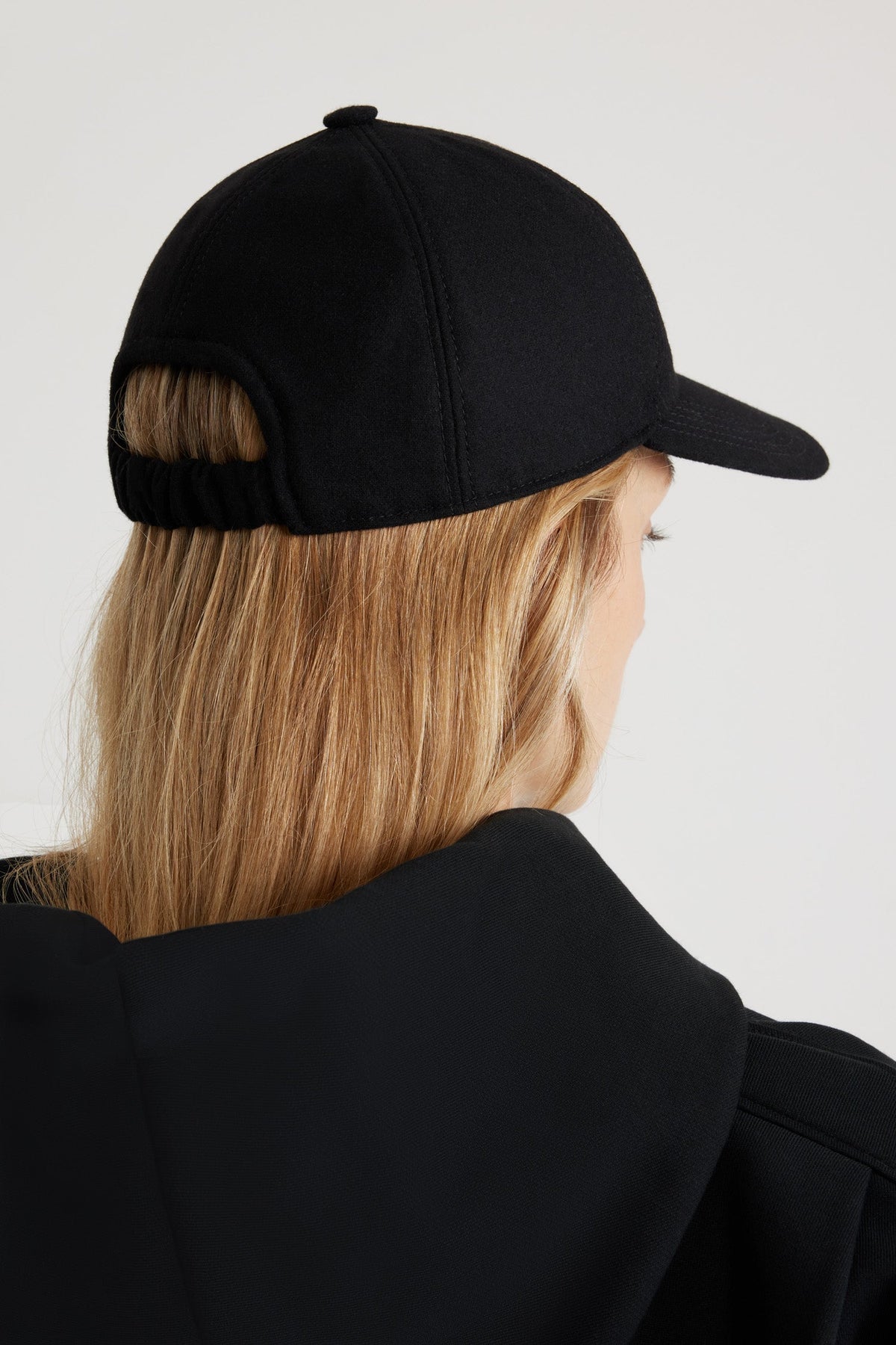 Black / Casquette JP en mélange de laine éco-responsable