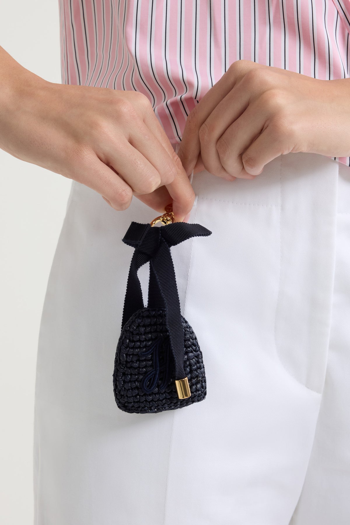 Navy Black / Porte-clés en raphia