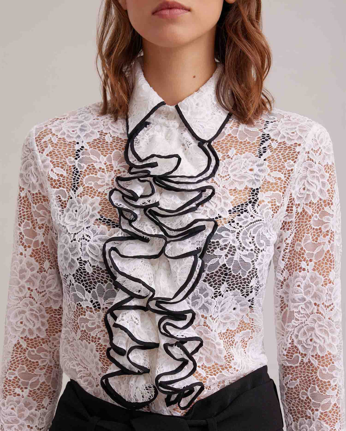 White / Chemise Academia
