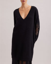 Robe Academy en laine à détails brodés - Black
