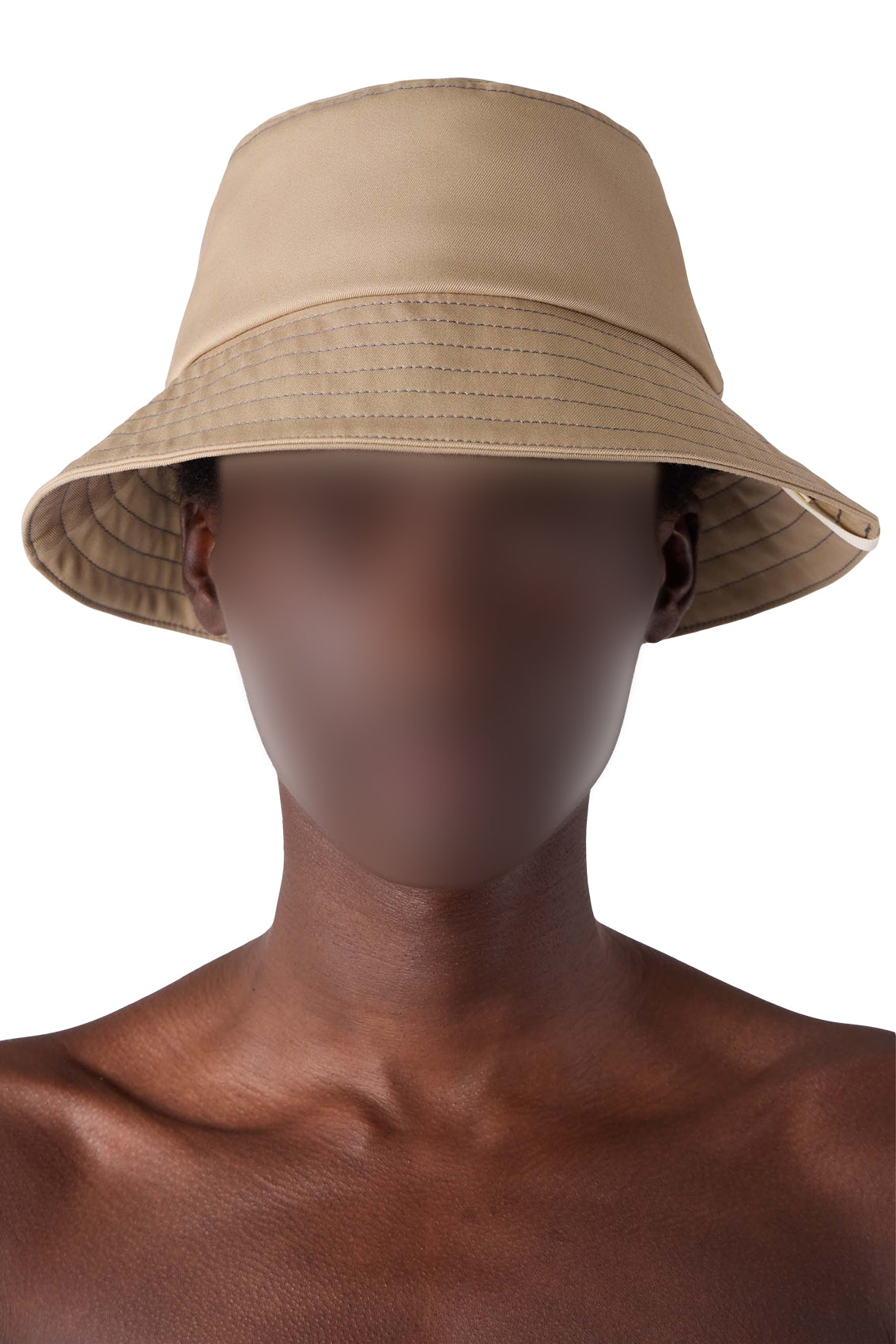 Bob with contrasting stitching - Beige