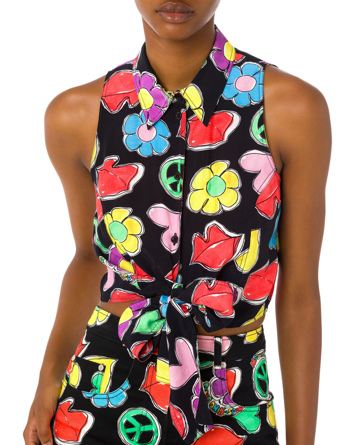 Cropped viscose shirt Symbols Print - Black