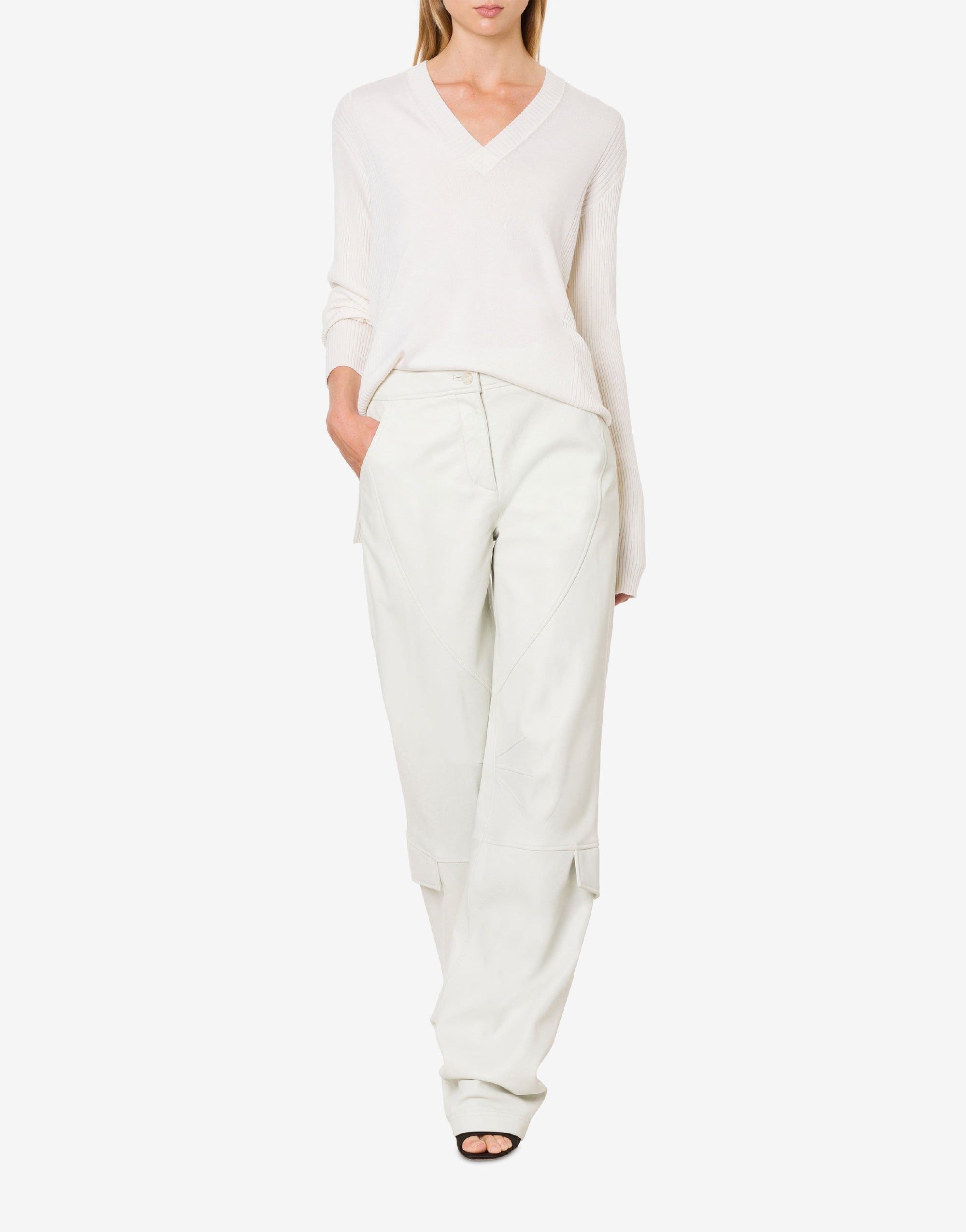 Pull col en v en soie et cachemire - White