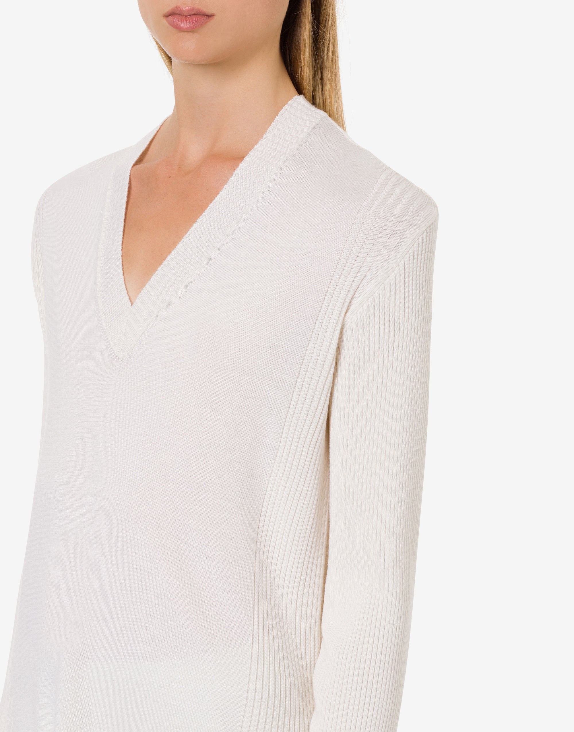 Pull col en v en soie et cachemire - White