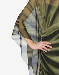Robe longue en soie à imprimé drapé - Moss Green