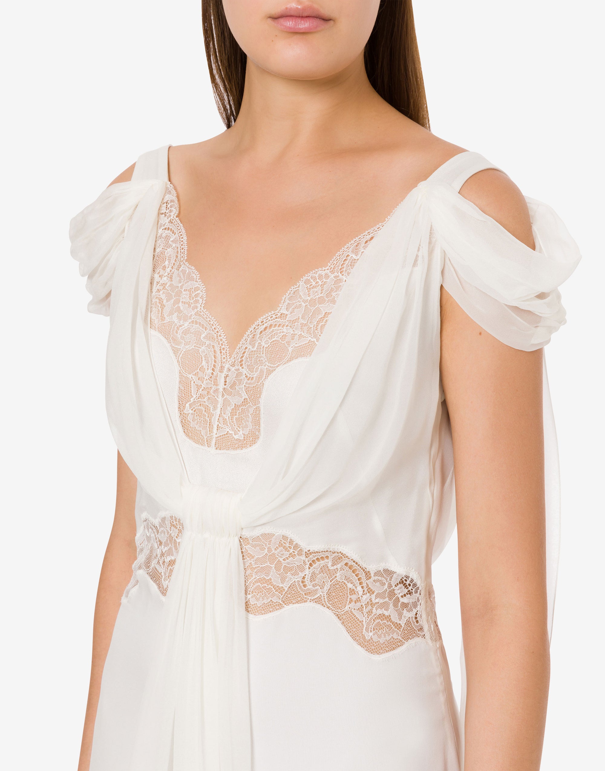Robe longue en soie avec dentelle et drapés - White