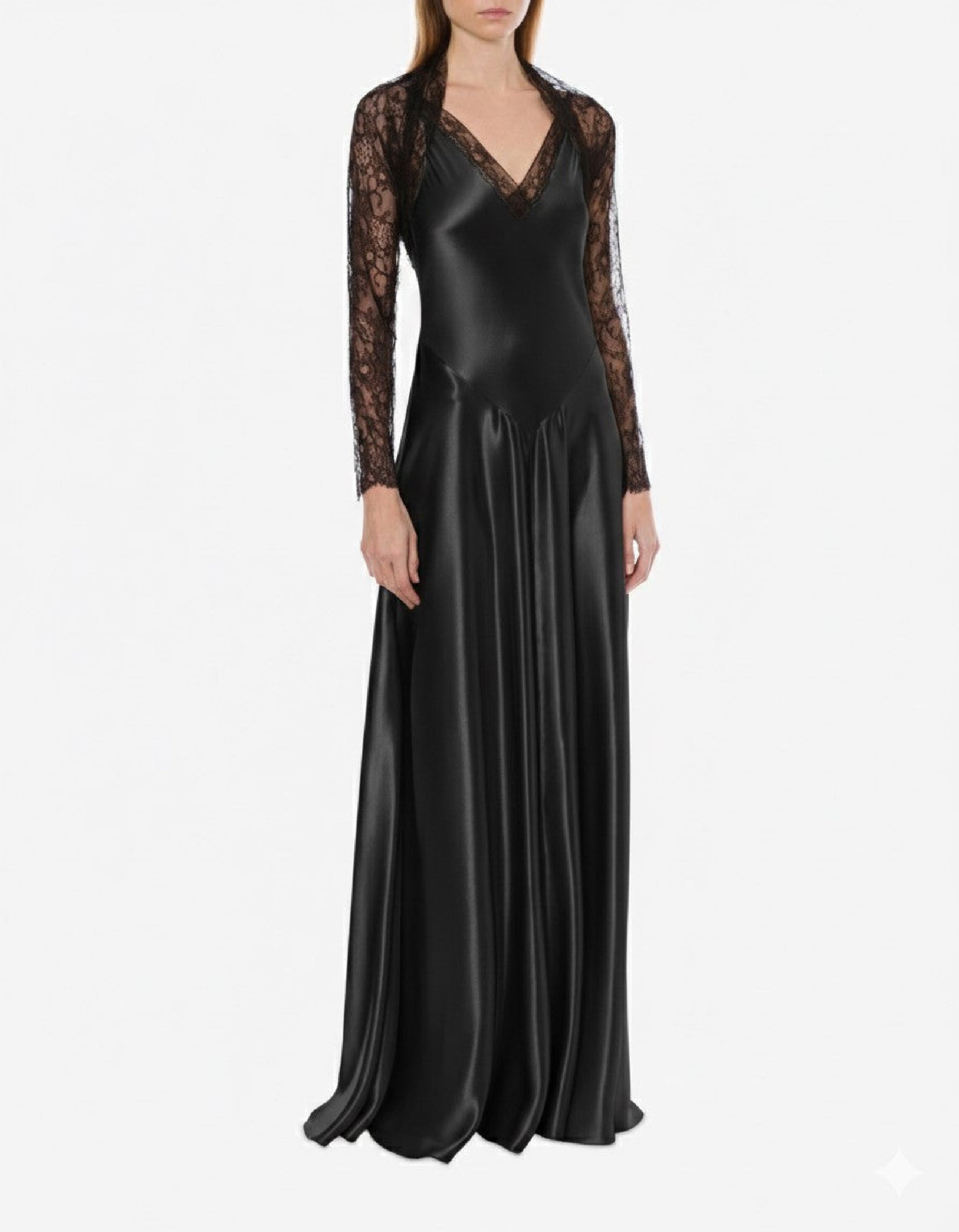 Robe longue en satin avec des empiècements en dentelle - Black