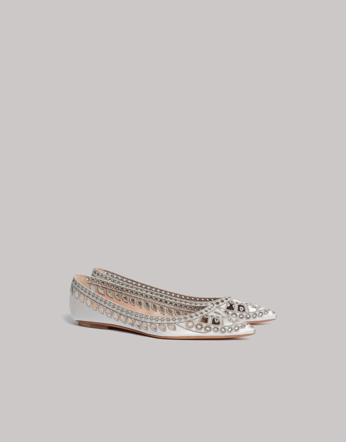 Ballerines pointues en broderie anglaise - White
