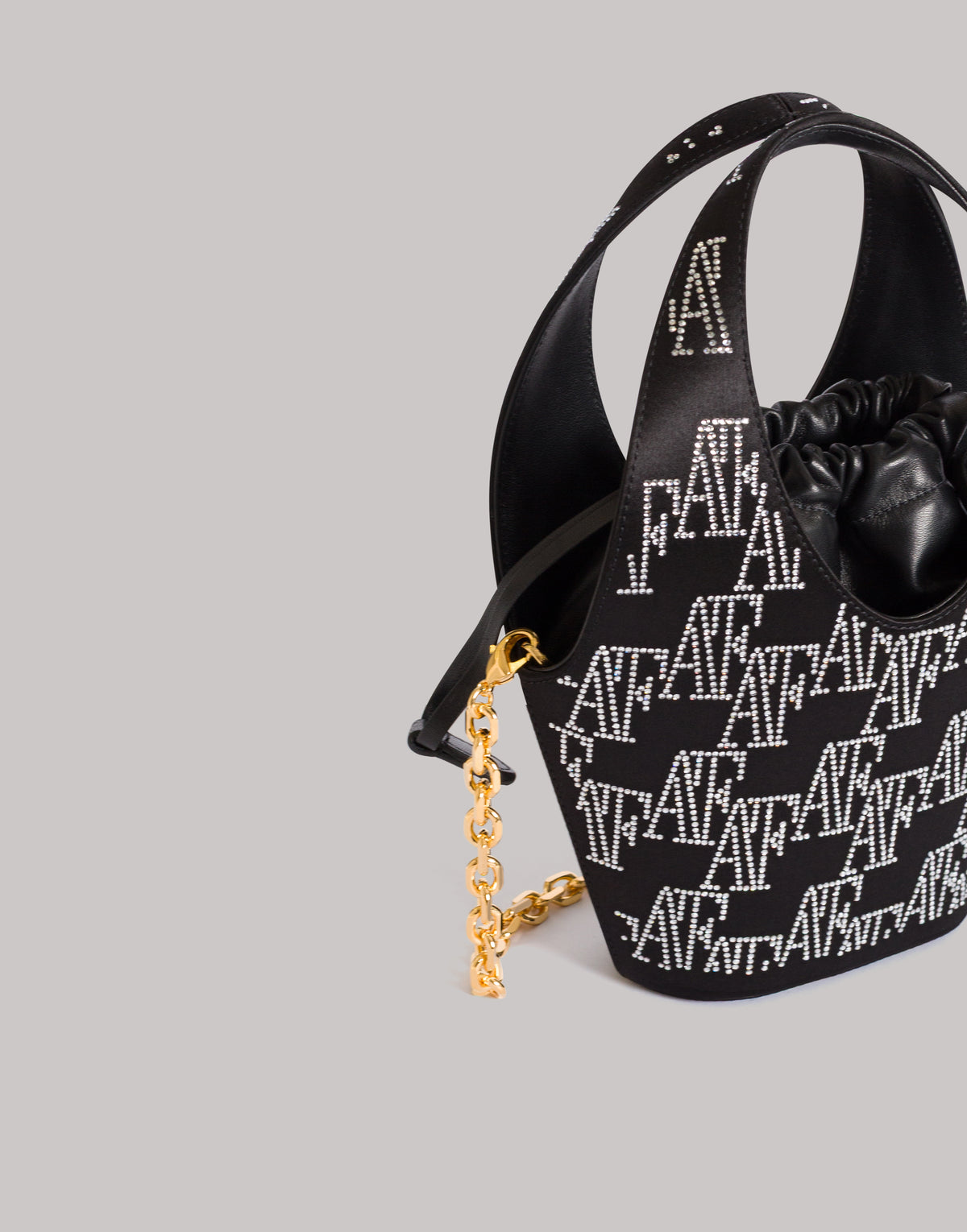 Mini sac à main en satin avec bandoulière chaîne - Black
