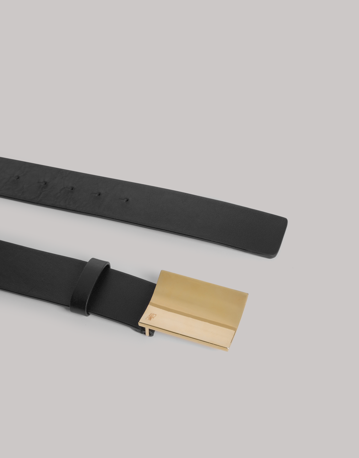 Ceinture en cuir avec boucle dorée - Black