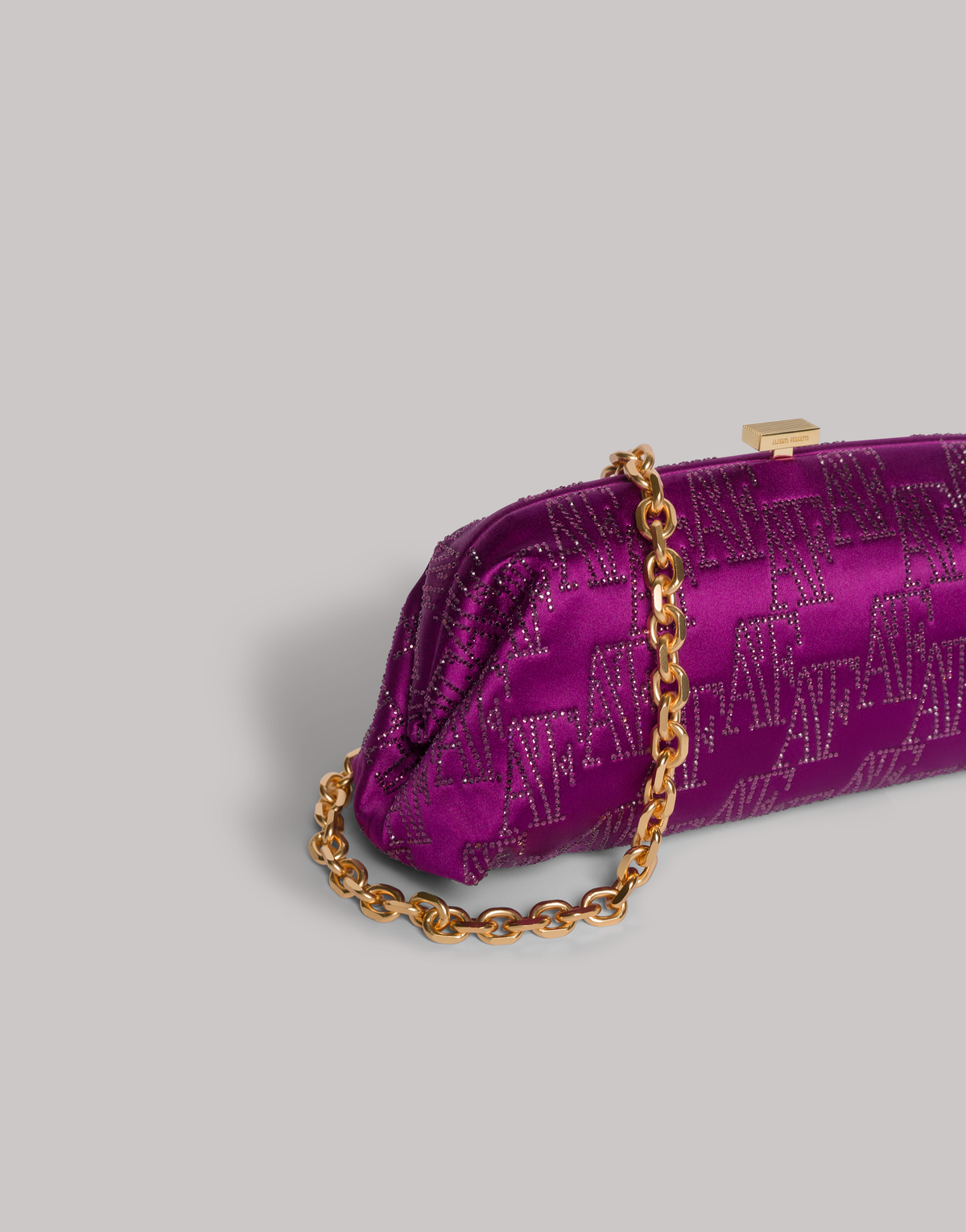 Pochette en satin avec monogramme AF en strass - Purple