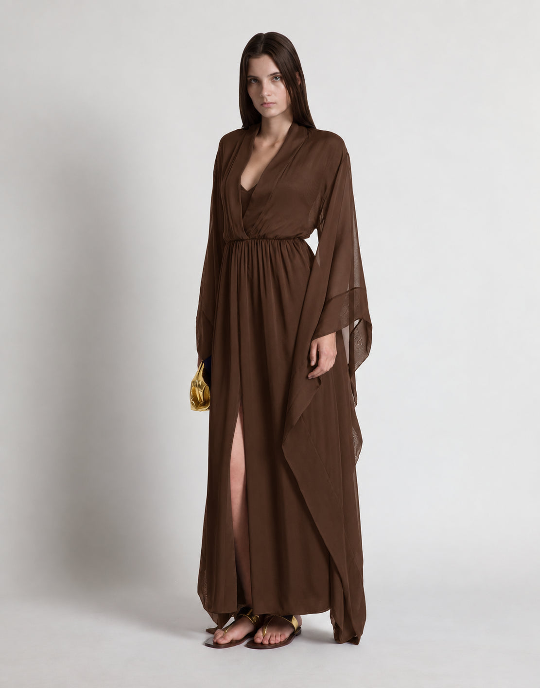 Long robe en soie à manches larges - Brown