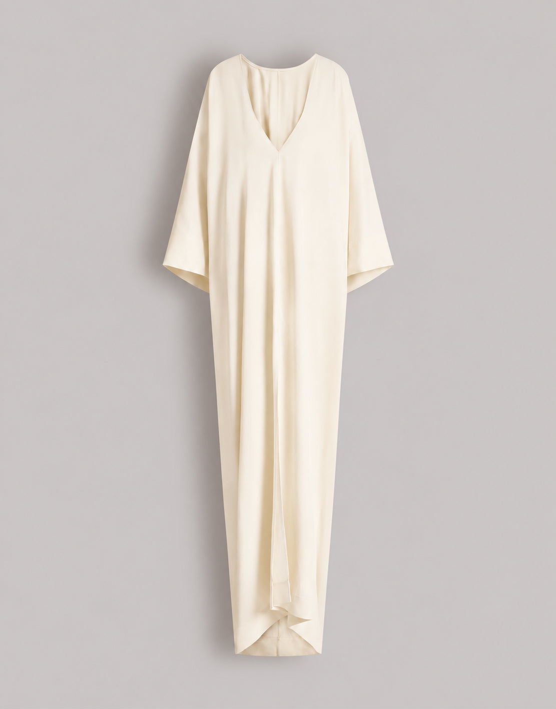 Longue robe caftan avec large encolure en V  - Ivory