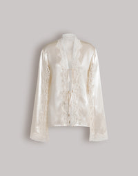 Blouse en satin à manches cape - White