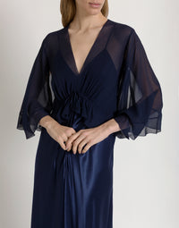 Robe longue en satin brillant avec cape  - Blue