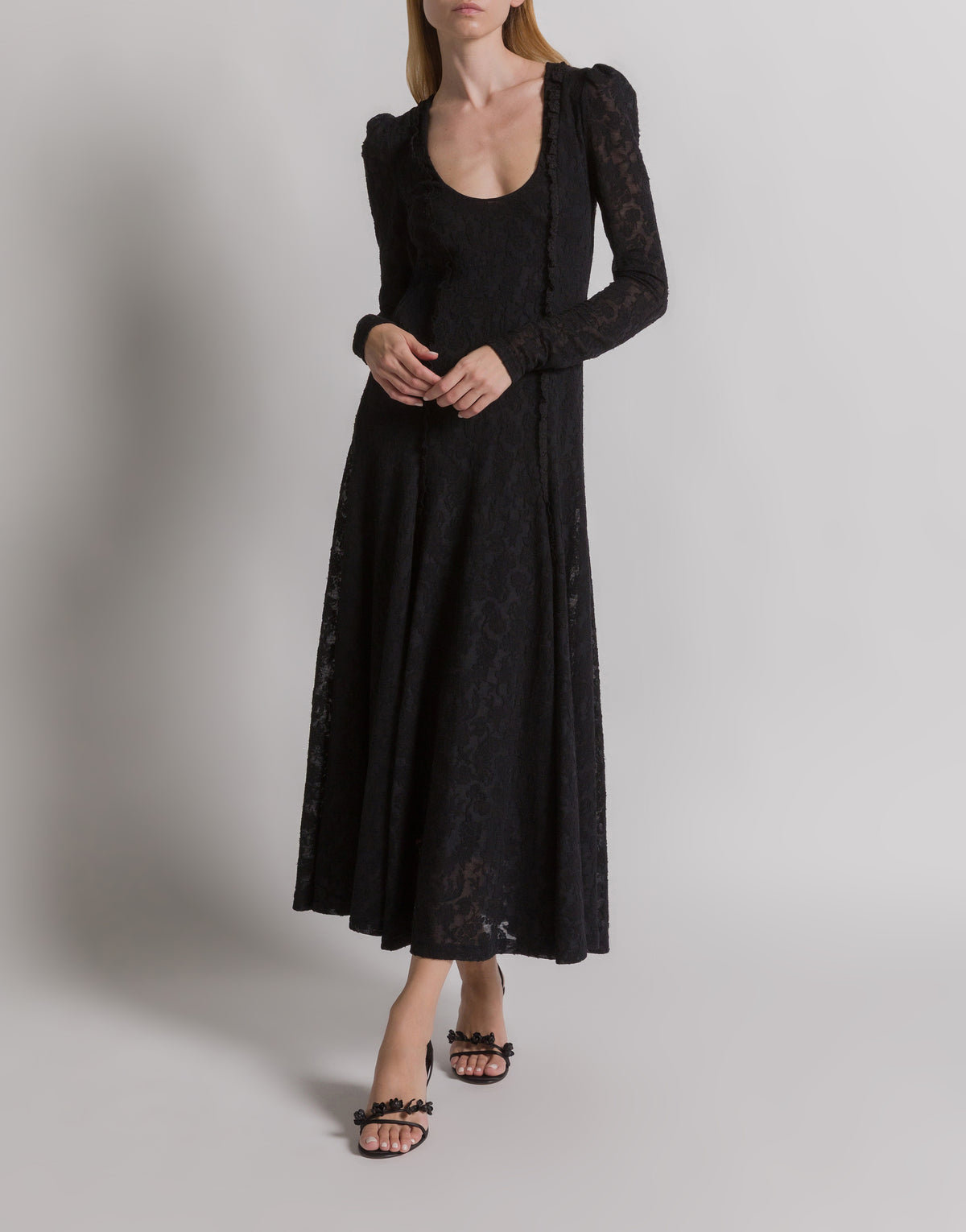 Robe en dentelle de laine à manches longues - Black