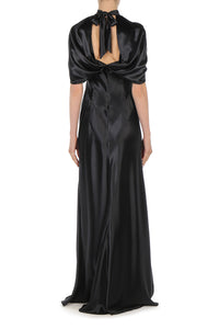 Robe de soirée en satin avec manches cape - Black